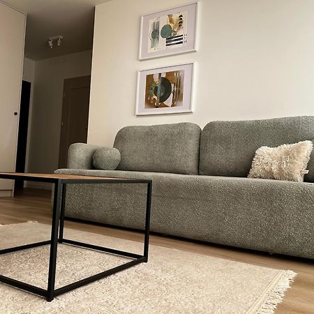 Komfortowy Apartament Z Balkonem I Parkingiem Вроцлав Экстерьер фото