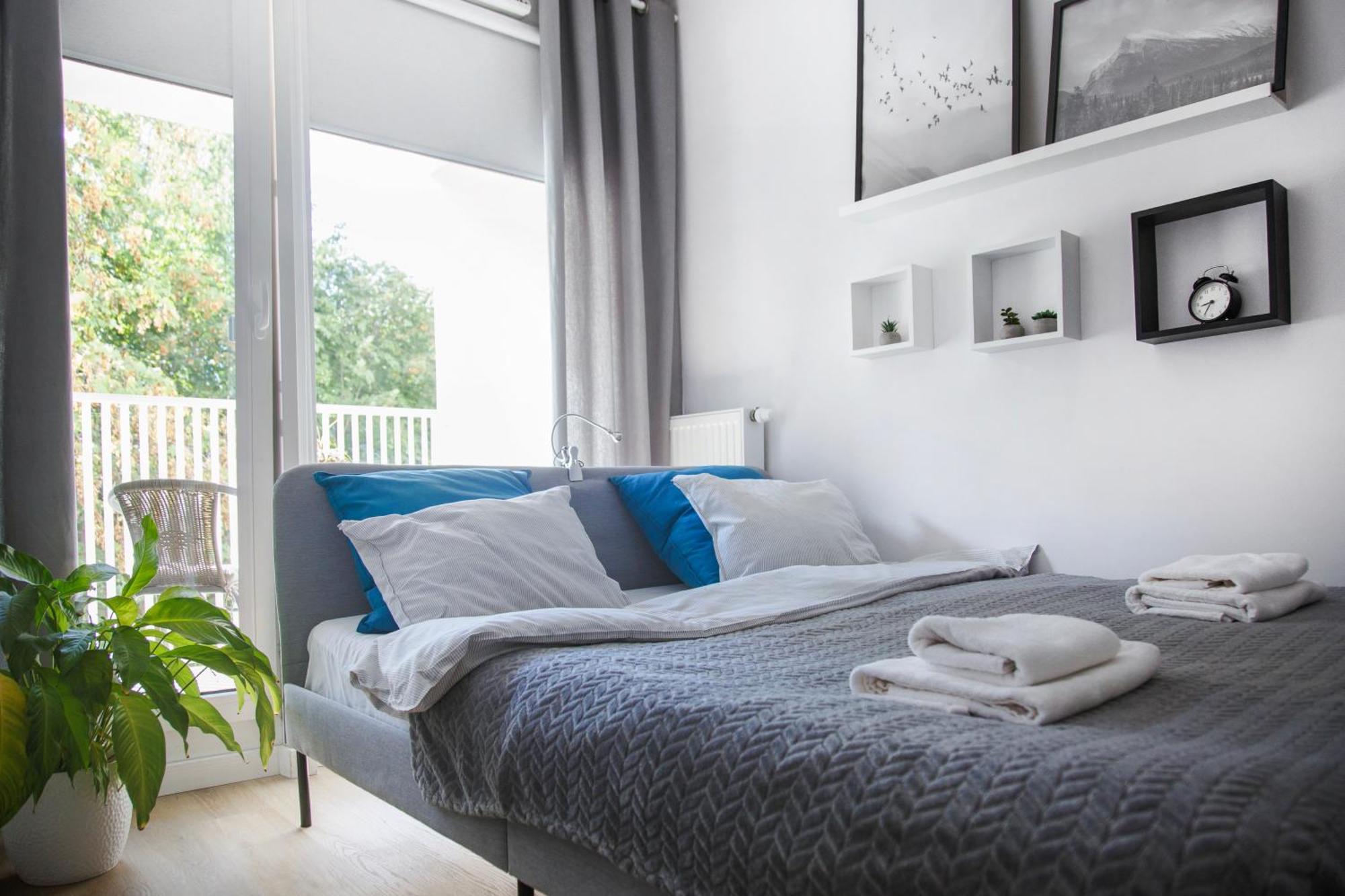 Komfortowy Apartament Z Balkonem I Parkingiem Вроцлав Экстерьер фото