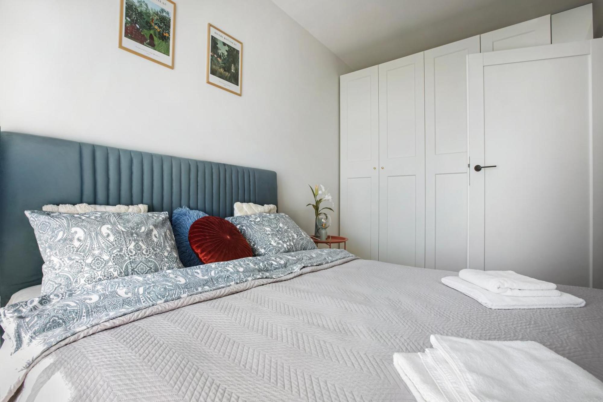 Komfortowy Apartament Z Balkonem I Parkingiem Вроцлав Экстерьер фото